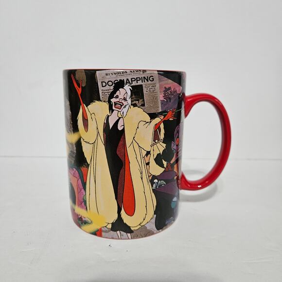 Rare Disney Store Exclusive Cruella DeVille 101 Dalmations Mug Red 20 oz Large